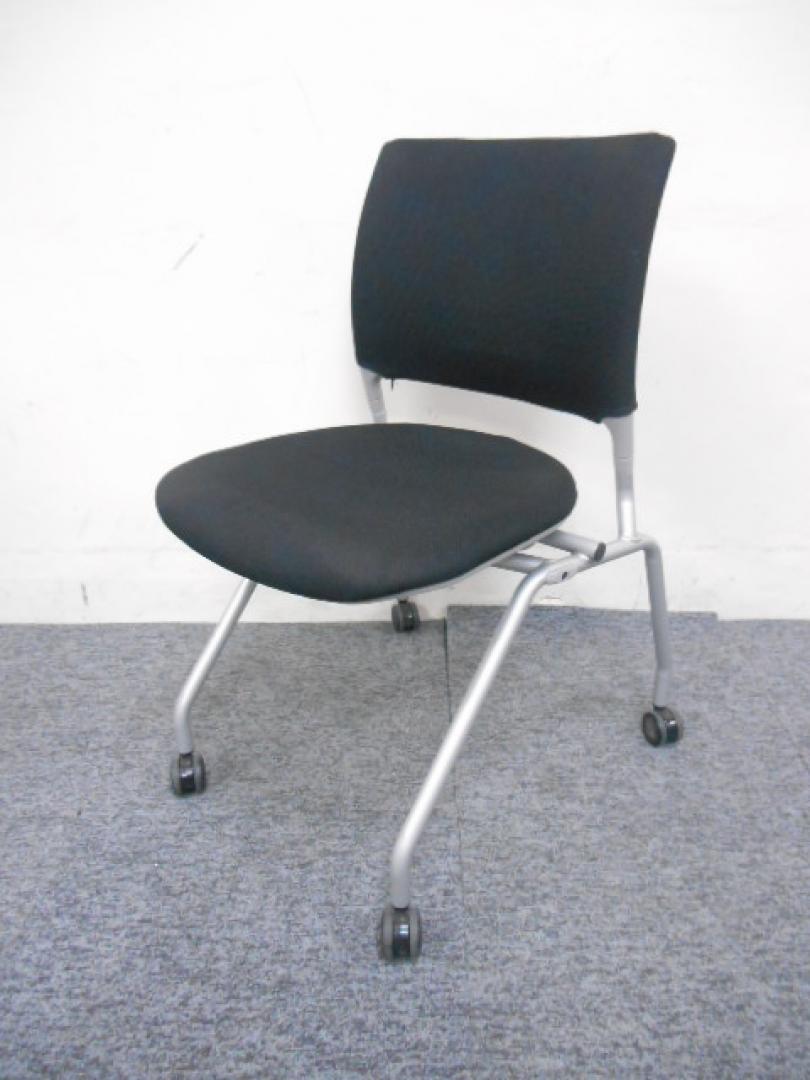 【オカムラ製ネスティングチェア】折り畳み+キャスター付の収納力抜群のミーティングチェア
                        
                                    中古
            