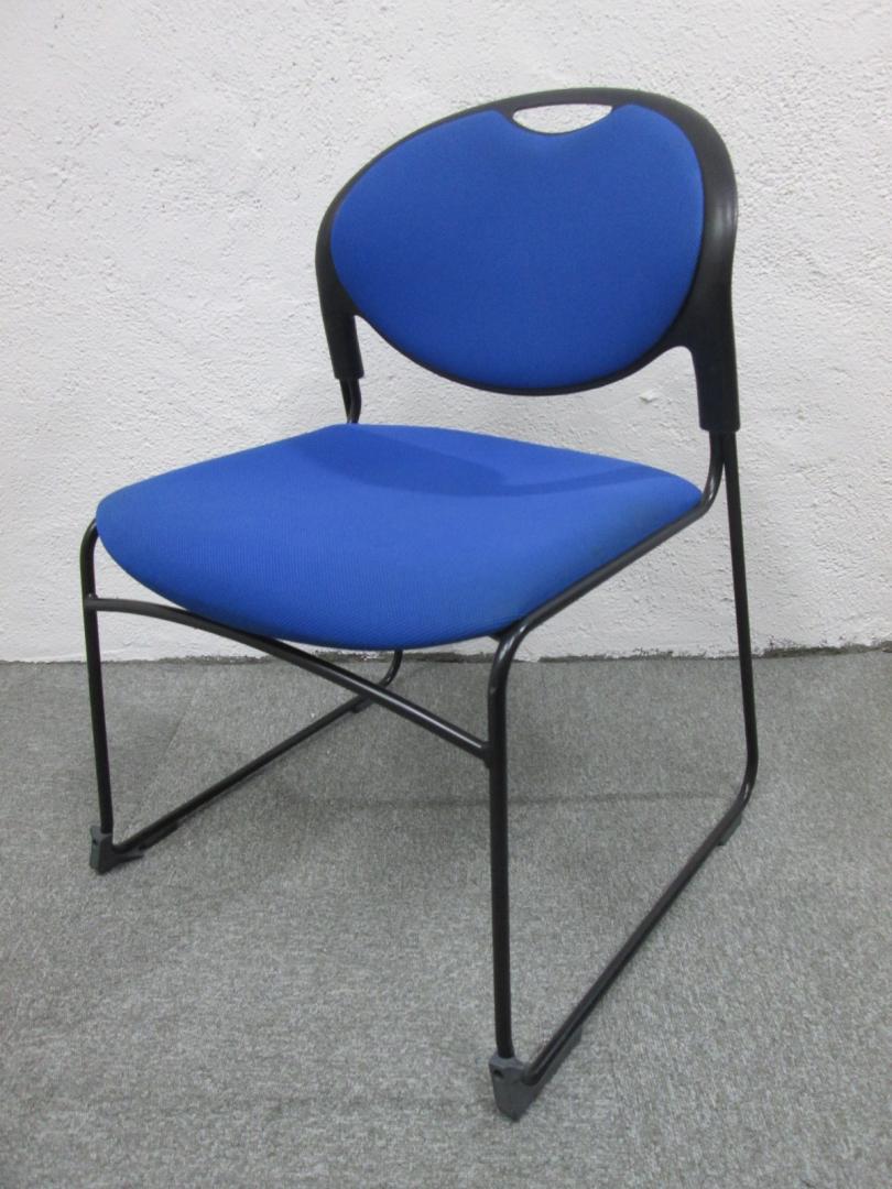 【状態良好◎】スタッキングチェア
                        
                                    中古
            