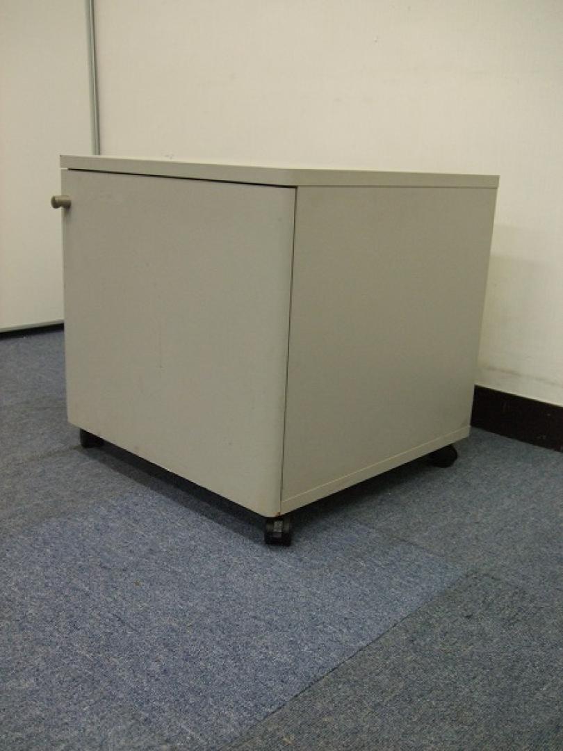 【おつとめ品】プリンター台入荷！　様々な用途に対応ができます！
                        
                                    中古
            