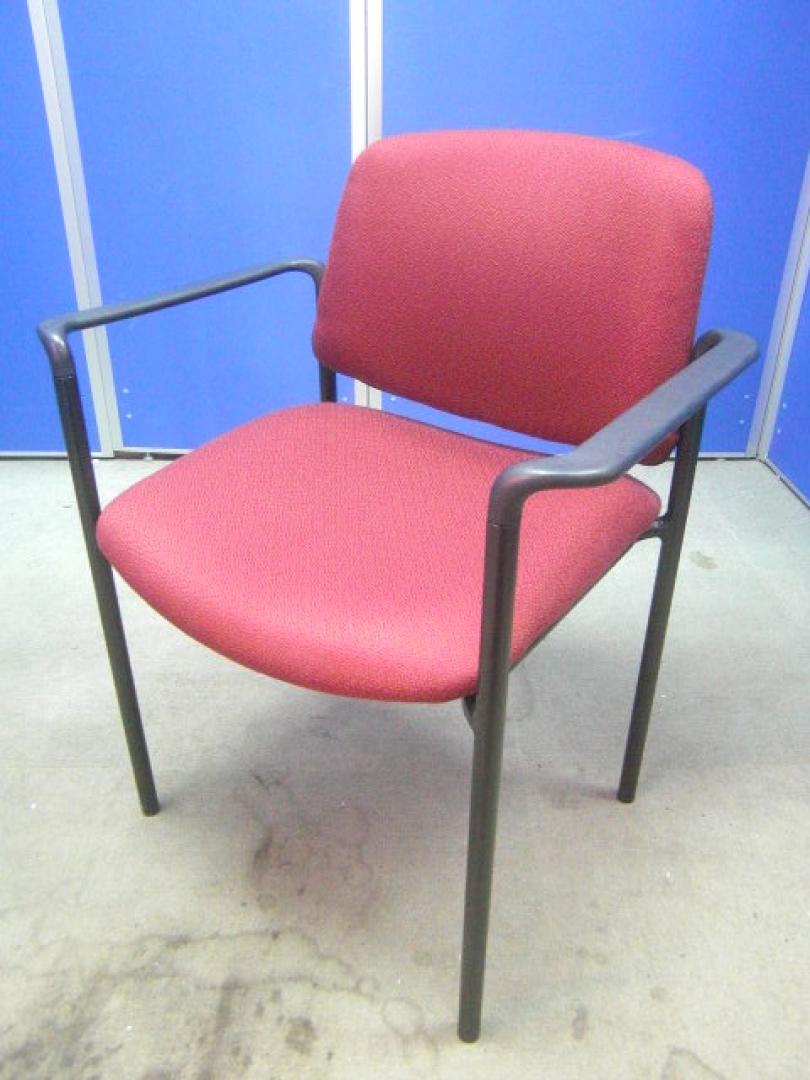 肘付・ミーティングチェア|ラウンジスペース等にいかがでしょうか？
                        
                                    中古
            