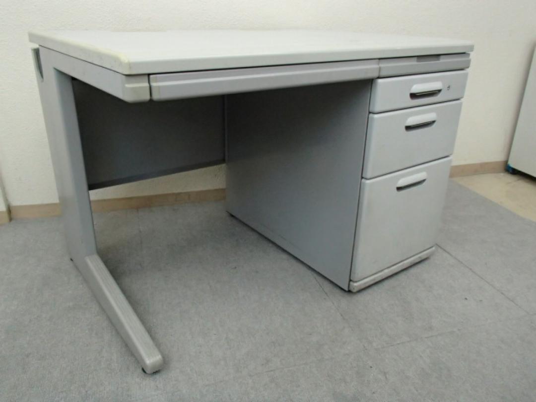 事務机　｜　片袖机　｜　引き出し4段タイプ　｜　オフィスデスク　｜　
                        CRシリーズ
                                    中古
            