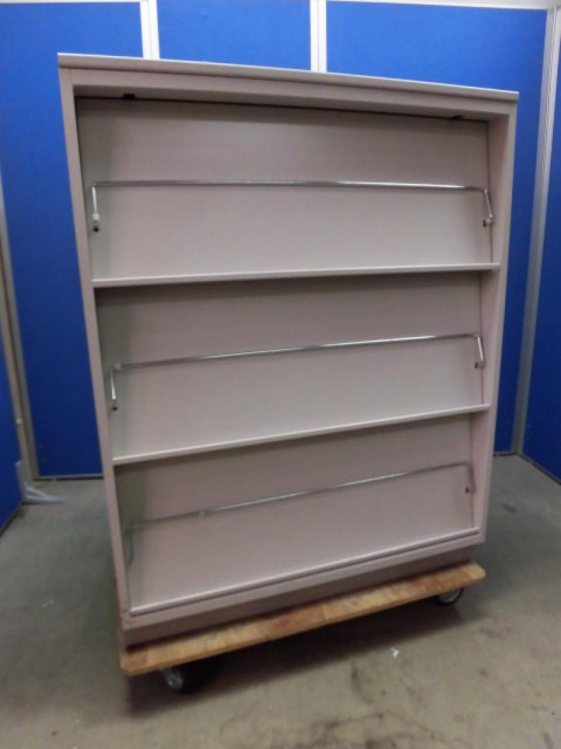 雑誌架・カタログスタンド｜使用例は、お写真をご確認下さいませ。｜
                        シンラインシリーズ　　天板付
                                    中古
            