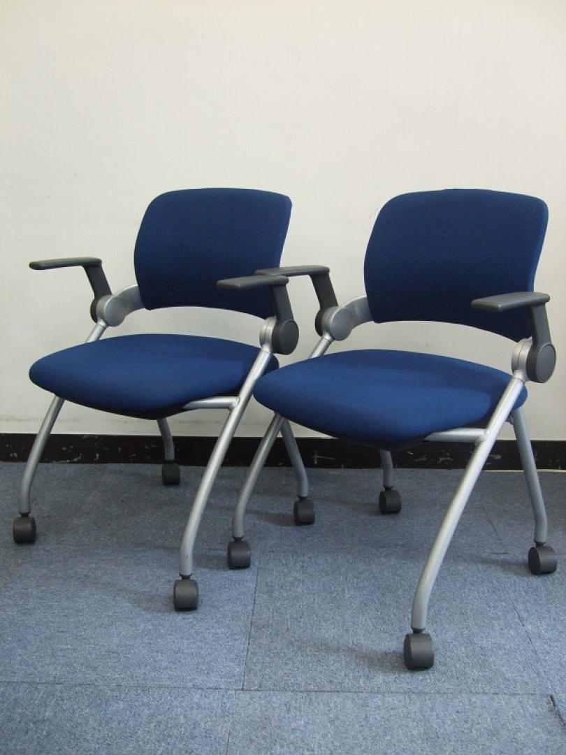 【2脚セット】ミーティングにぜひ！肘付なのでゆったり座れます
                        Sixa（ジグザ）チェア
                                    中古
            