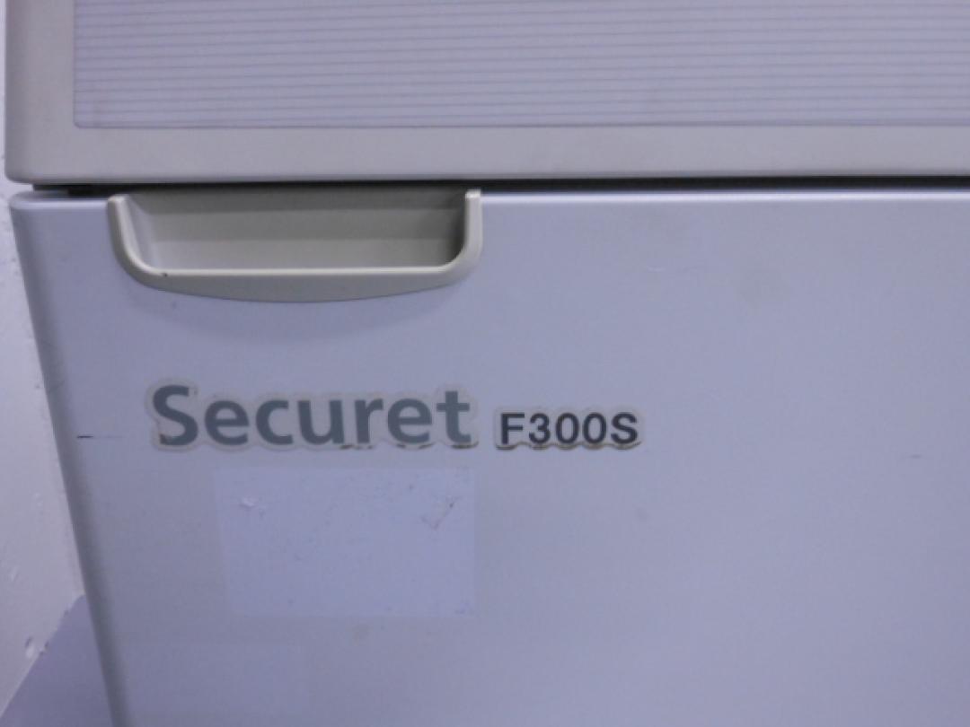 中古】セキュレット Securet_F300S 石澤製作所 シュレッダー 中古】セキュレット Securet_F300S 石澤製作所 シュレッダー