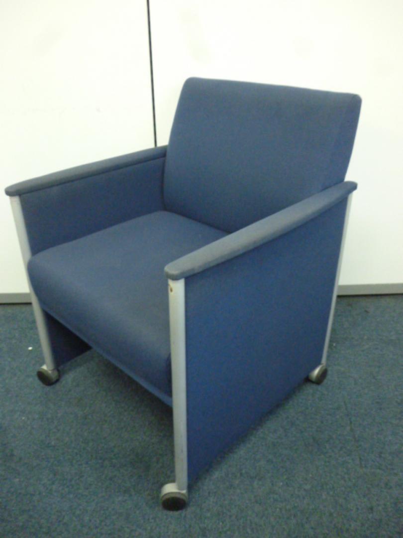 安心の国内メーカー製！
                        
                                    中古
            