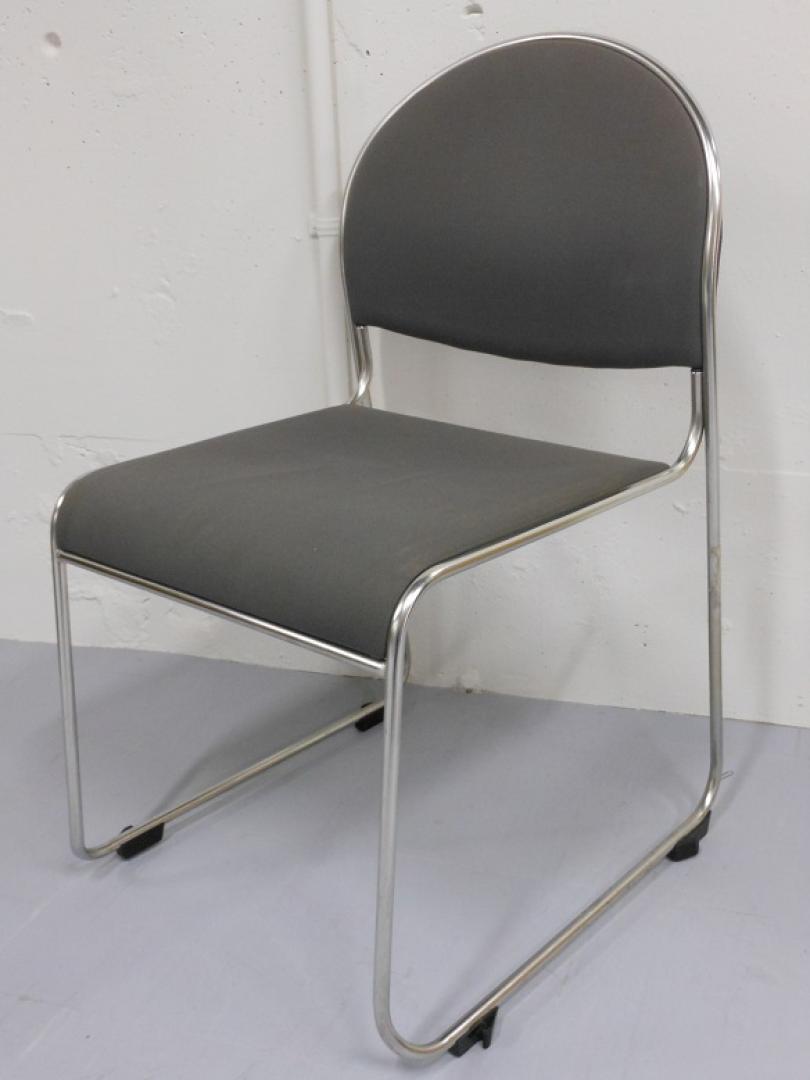 ｜中古｜スタッキングチェア｜ロット入荷です！今なら台数揃います！｜
                        
                                    中古
            