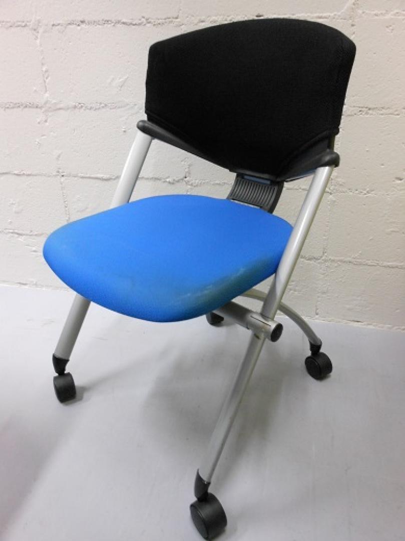 スタッキングチェア｜corsa-コルサ-｜水平スタック可能です！
                        
                                    中古
            