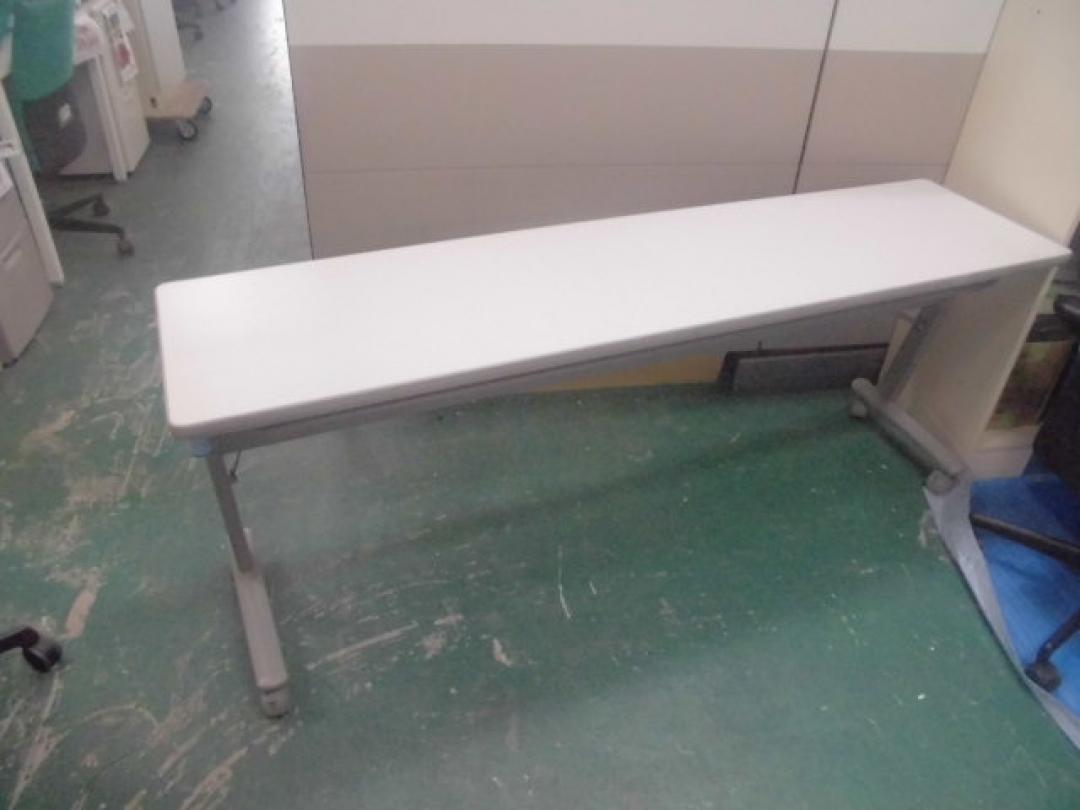 オカムラ製/サイドスタックテーブル/会議にも持って来い/
                        
                                    中古
            