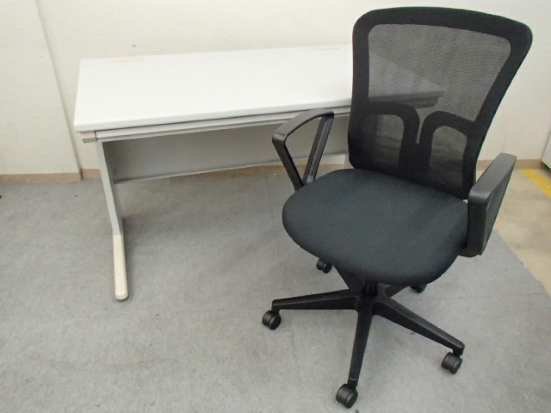 送料無料｜新古品｜平机＋メッシュチェア｜事務机｜事務椅子｜机｜椅子｜デスク｜チェア｜井上金庫製【お客様組みたて商品】【セット商品】
                        
                                    新古品
            