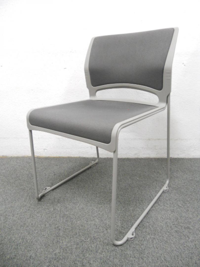 ■スタッキングチェア　■グレー　■オカムラ(okamura)  ■LITTO(リット） 
                        LITTO 【リット】
                                    中古
            