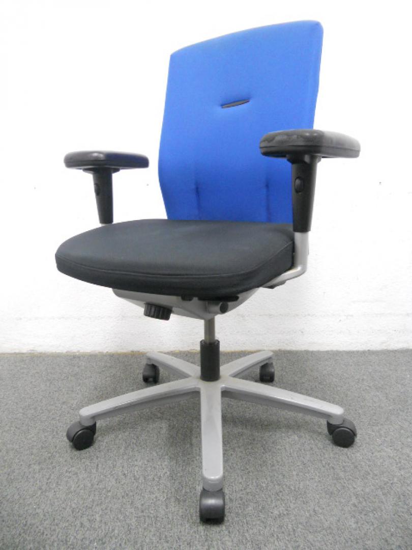 ■Nexチェア　■可動肘付　■ブルー　■ウチダ（内田洋行）UCHIDA【おつとめ品】
                        Nex 【ネクス】 NEX
                                    中古
            