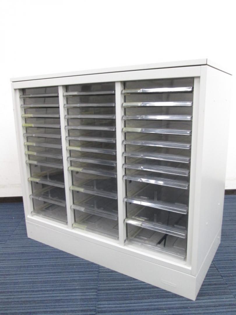 【天板付き】クリスタルトレー　細かく便利に書類を管理!!【書棚　キャビネット】【中央区　日本橋　小網町】
                        42シリーズ
                                    中古
            