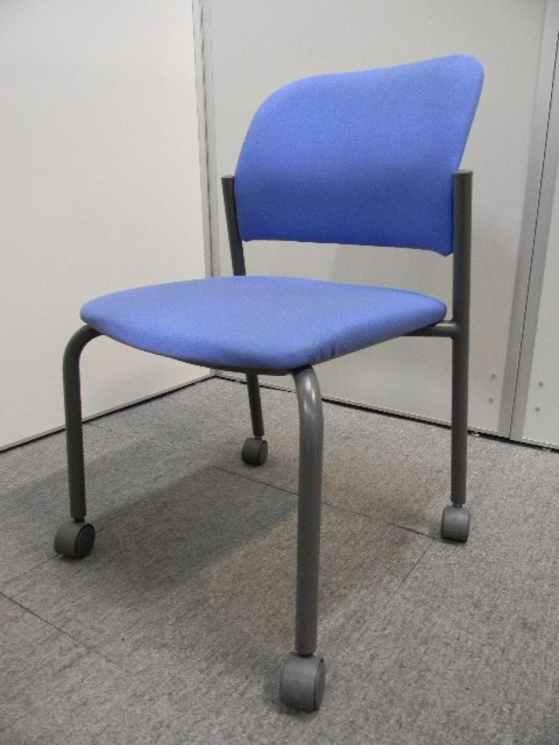 スタッキングチェア ■ブルー　スタッキング可
                        
                                    中古
            