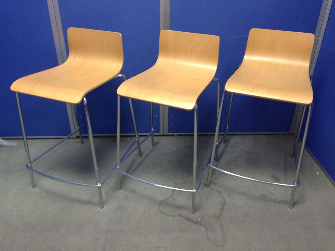 【3脚セット価格】ハイチェア｜カウンターチェア｜ハイテーブルと合わせて、休憩スペース作成にお勧め!!【セット商品】
                        
                                    中古
            