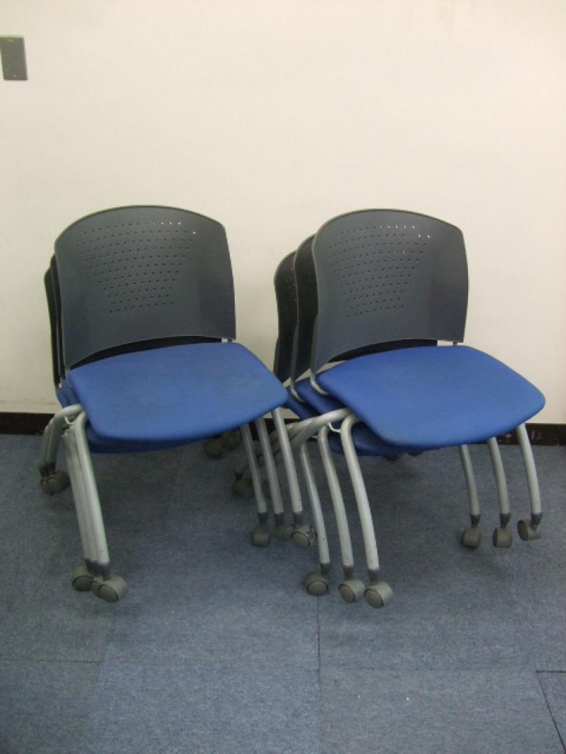 【セット商品】キャスター付き+スタック可能で使い勝手抜群のミーティングチェア！【6脚セット】！
                        MC-364
                                    中古
            