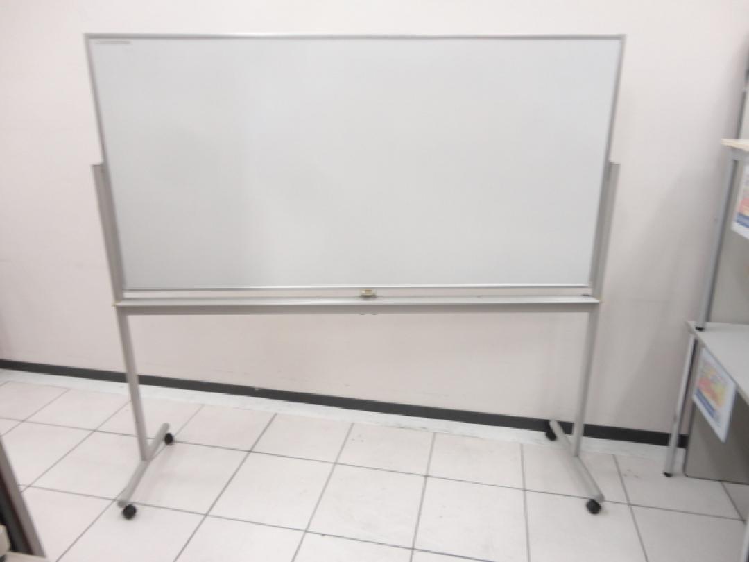 ホワイトボード　両面　無地　自立式　W1800
                        
                                    中古
            