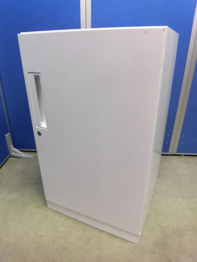 中古稀少在庫｜ホワイト色｜片開き書庫｜
                        エディアシリーズ
                                    中古
            