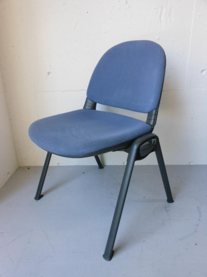 ｜中古｜スタッキングチェア｜PLUS(プラス)製｜
                        
                                    中古
            