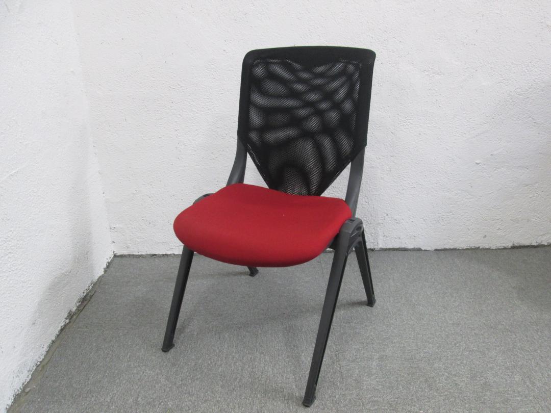 【4脚のセット】販売プラス製スタックチェア　背もたれメッシュ仕様
                        
                                    中古
            