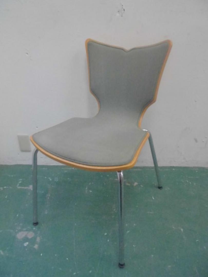 スタッキングチェア/その他メーカー/会議に最適/特価品
                        
                                    中古
            