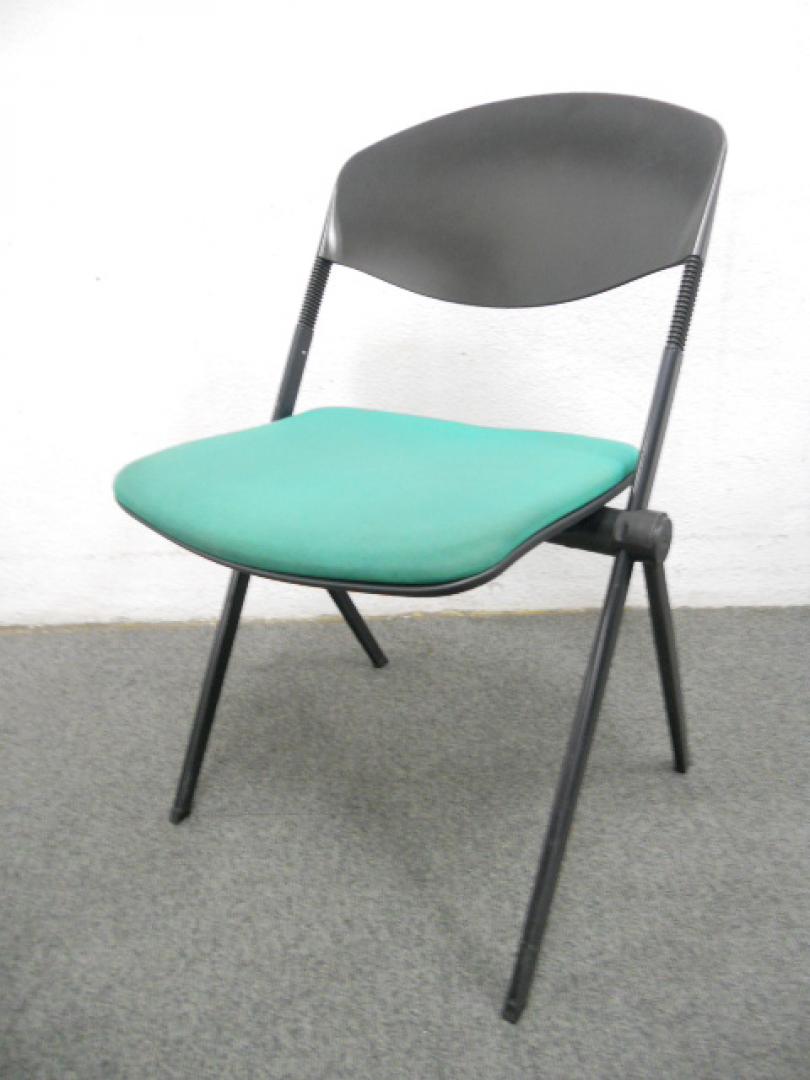 ■Vitra　Voxチェア　グリーン　■スタッキングチェア　ヴィトラ
                        VOXチェア
                                    中古
            