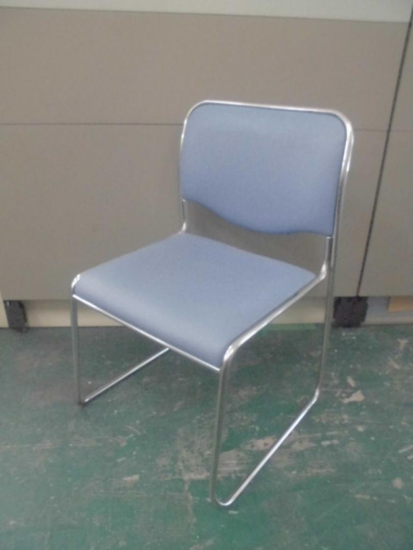 会議に必修のスタッキングチェアといえばコレです！
                        
                                    中古
            