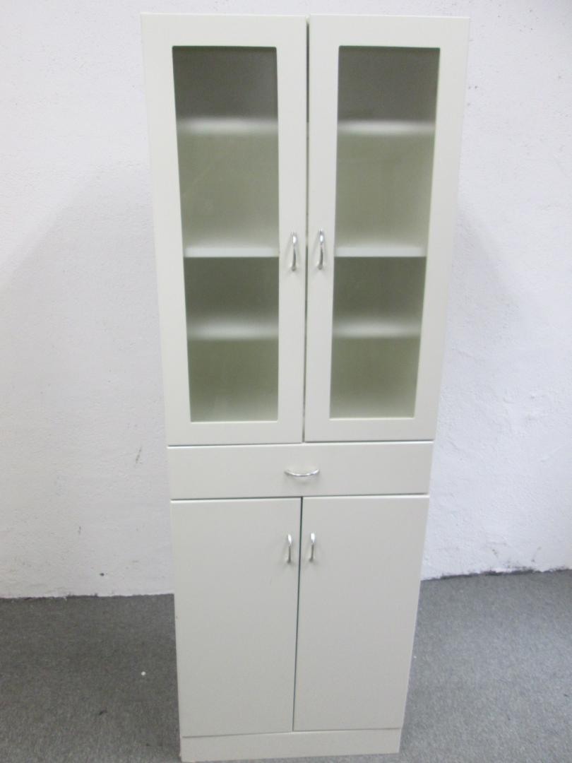 木製キッチンキャビネット
                        
                                    中古
            