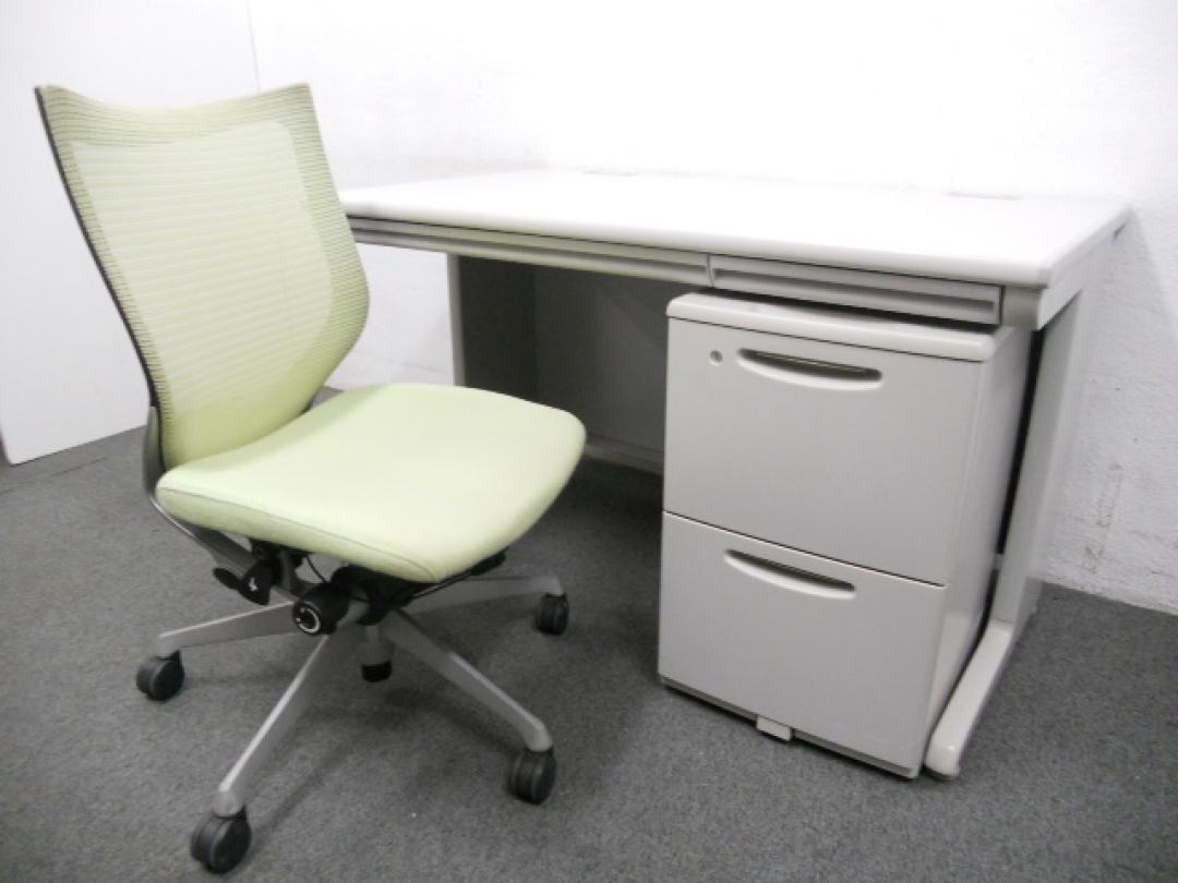 【セット商品】■平机(W1200mm)＋2段ワゴン＋バロンチェアセット　■【ロット】【おつとめ品】【メッシュチェア】【おつとめ品】
                        
                                    中古
            