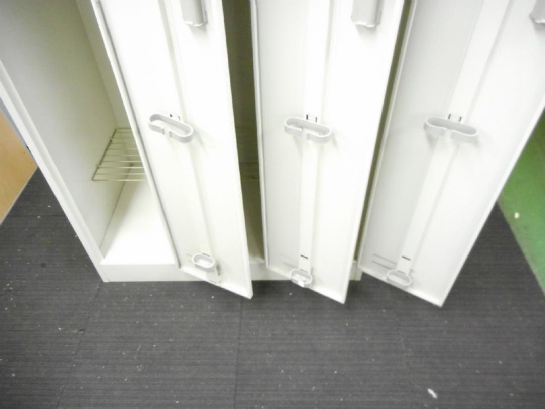 コクヨ ロッカー 3人用 カギ有り 中古 中古】 コクヨ/KOKUYO 3人用更衣ロッカー 119235 - 中古オフィス家具