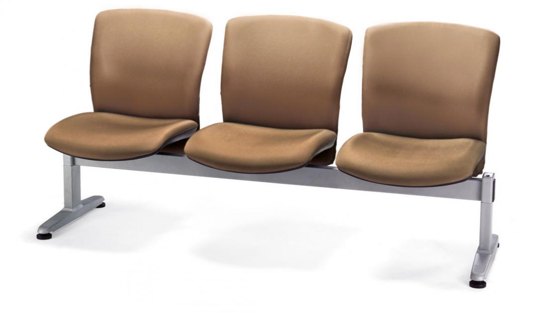 【定番】ロビーチェア　３人用　肘なし
                        LC-600
                                    新品
            