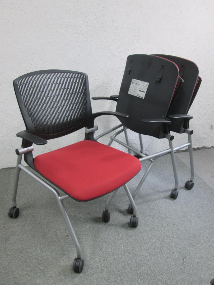 肘付グラータチェア3脚セット｜レッド×ブラック｜背樹脂｜ネスティング収納可【セット】
                        グラータ
                                    中古
            