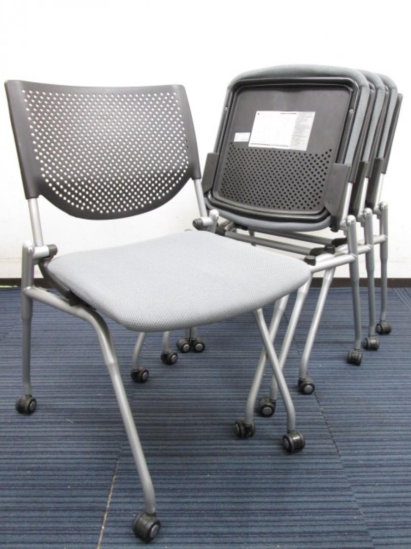 【縦にも、横にも、重ねられます！】プロスタックチェア　お洒落なミーティングチェア4脚セット！【中古オフィス家具】【中古オフィス用品】【セット商品】
                        プロスタック
                                    中古
            