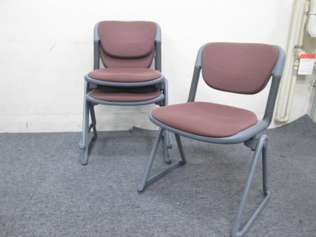 【大量入荷】【イトーキ製　スタッキングチェア　バーテブラ】【ソフトブラウン】
                        バーテブラ（Vertebra)
                                    中古
            