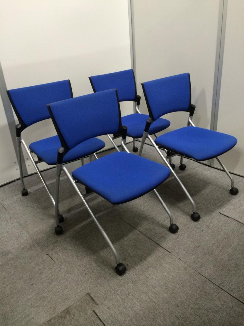 【セット商品】キャスター付ミーティングチェア　４脚セット
                        マノス
                                    中古
            