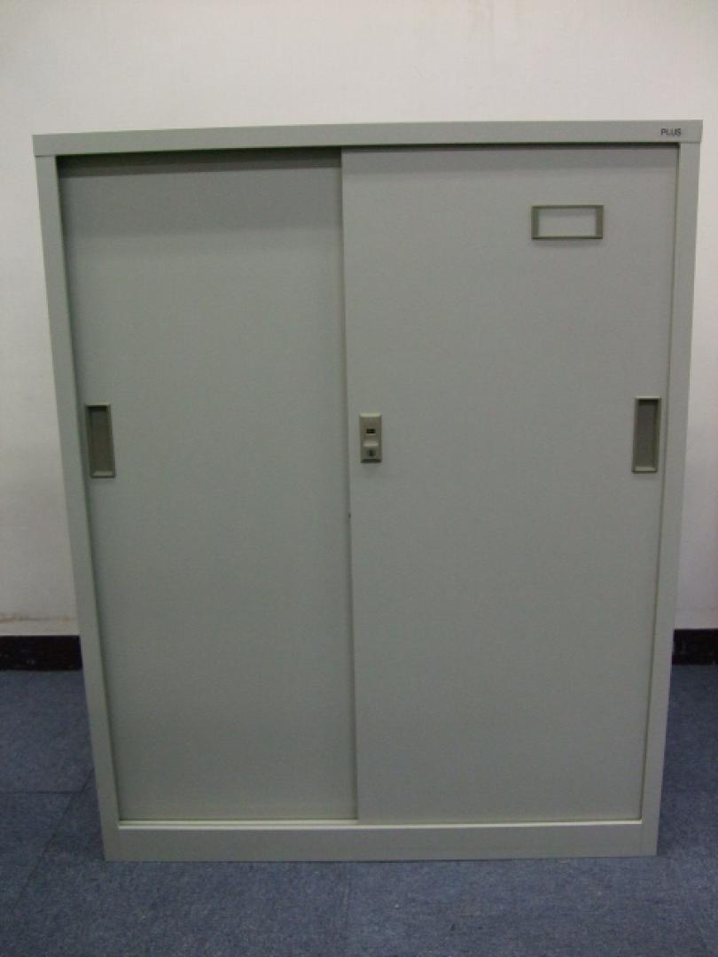 A4対応書庫、JOIFA認定のPLUS製書庫！
                        KR引違い書庫
                                    中古
            