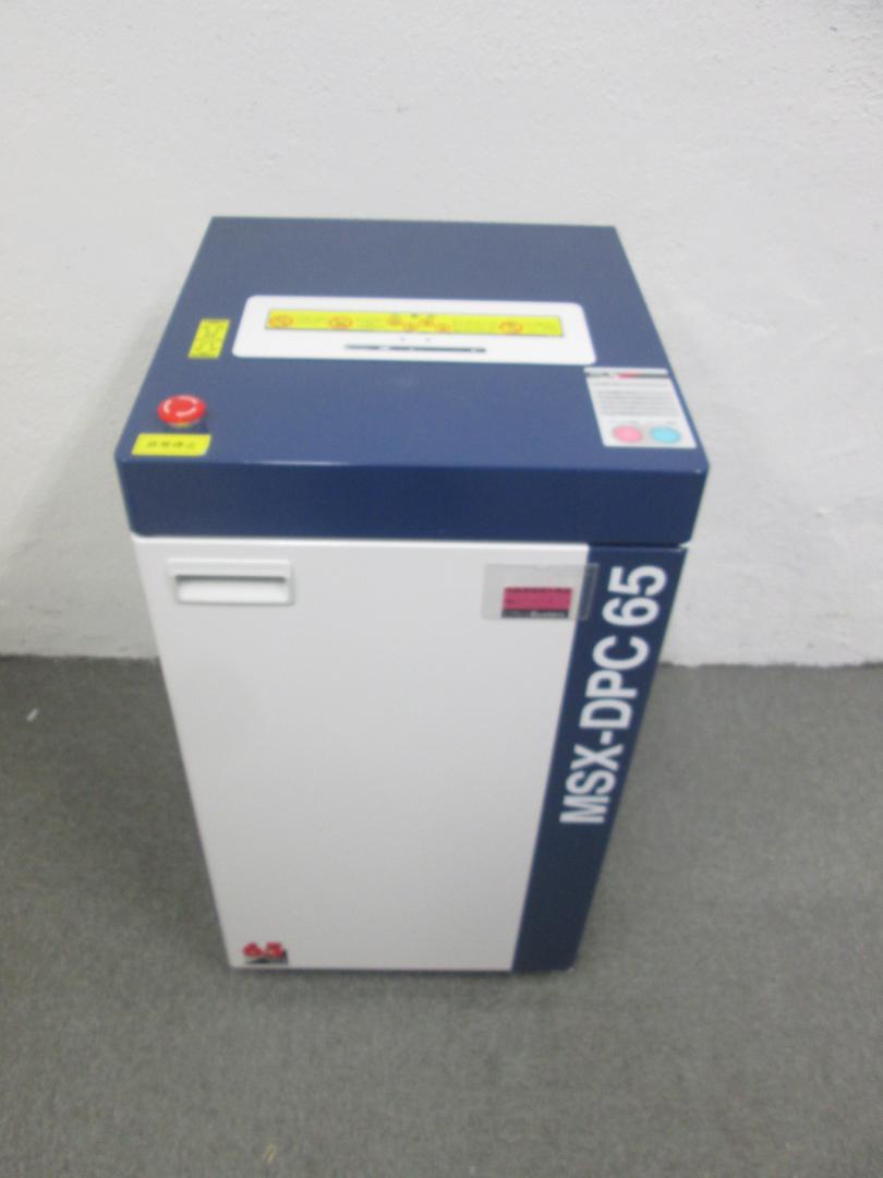 大型シュレッダー　MSX-DPC65　明光商会製
                        MSX-DCP65
                                    中古
            