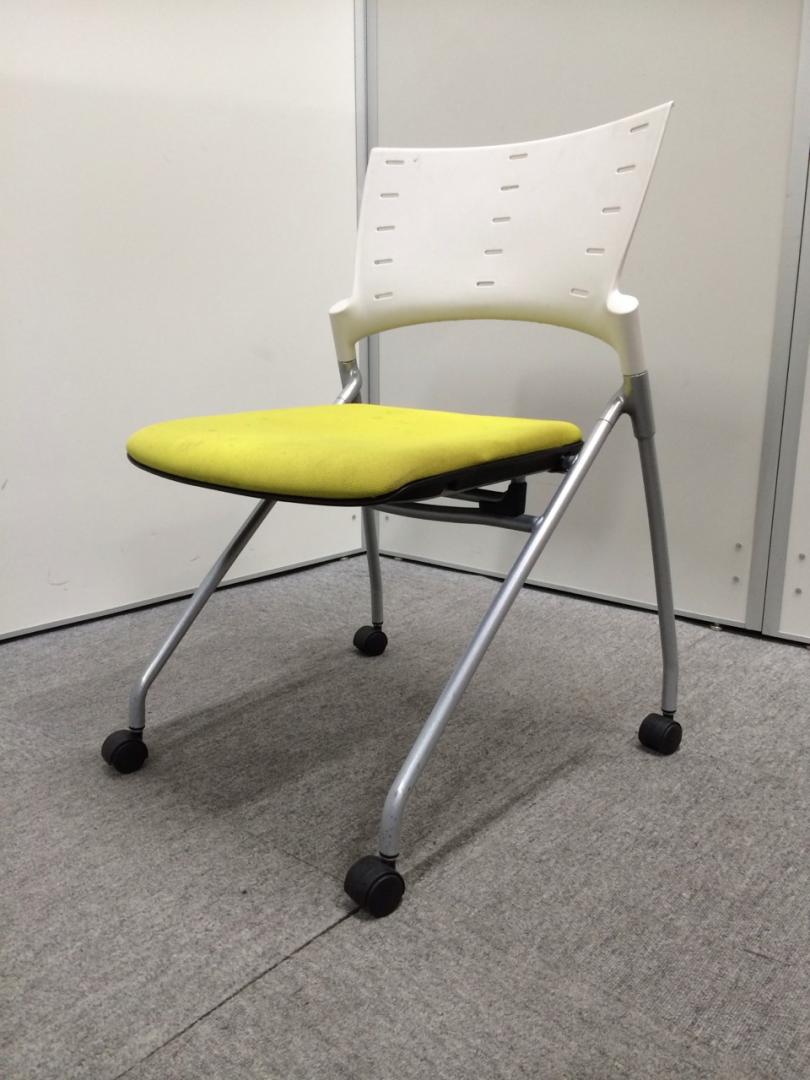 【おつとめ品】収納に便利なネスティングタイプ　キャスター付き
                        マノス
                                    中古
            