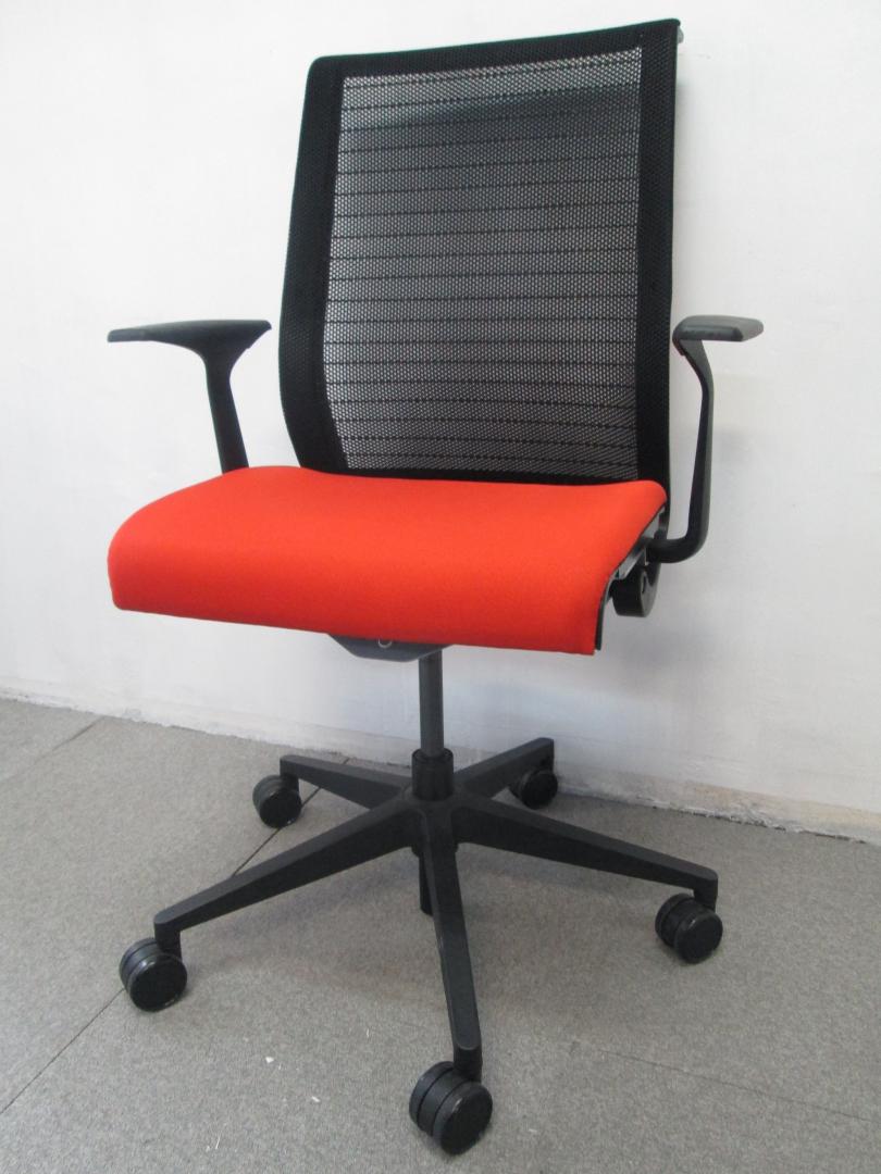 steelcase シンクチェア thk13101d 中古B】Think(シンク)チェア THK-13101 (3dニット ココナッツ