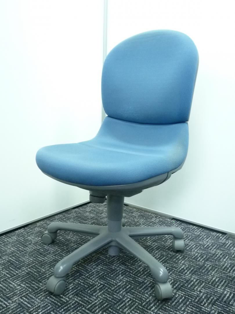 【\5000→\1000】通常価格の８０％ＯＦＦ■限定１脚■日頃のご愛顧に感謝し、良品を特価で！
                        コア
                                    中古
            