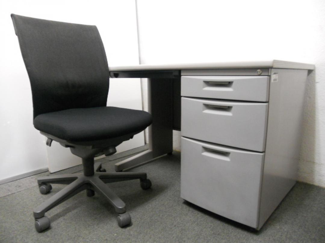 【セット商品】■イトーキ 片袖机（W1100mm）＋コクヨ トレンザチェアセット【ロット】 
                        CZデスクシリーズ
                                    中古
            