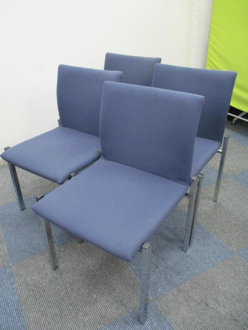 【4脚セット販売】【重ねて収納可】コクヨ製　スタッキングチェア【中古】【会議チェア　ミーティングチェア】
                        
                                    中古
            