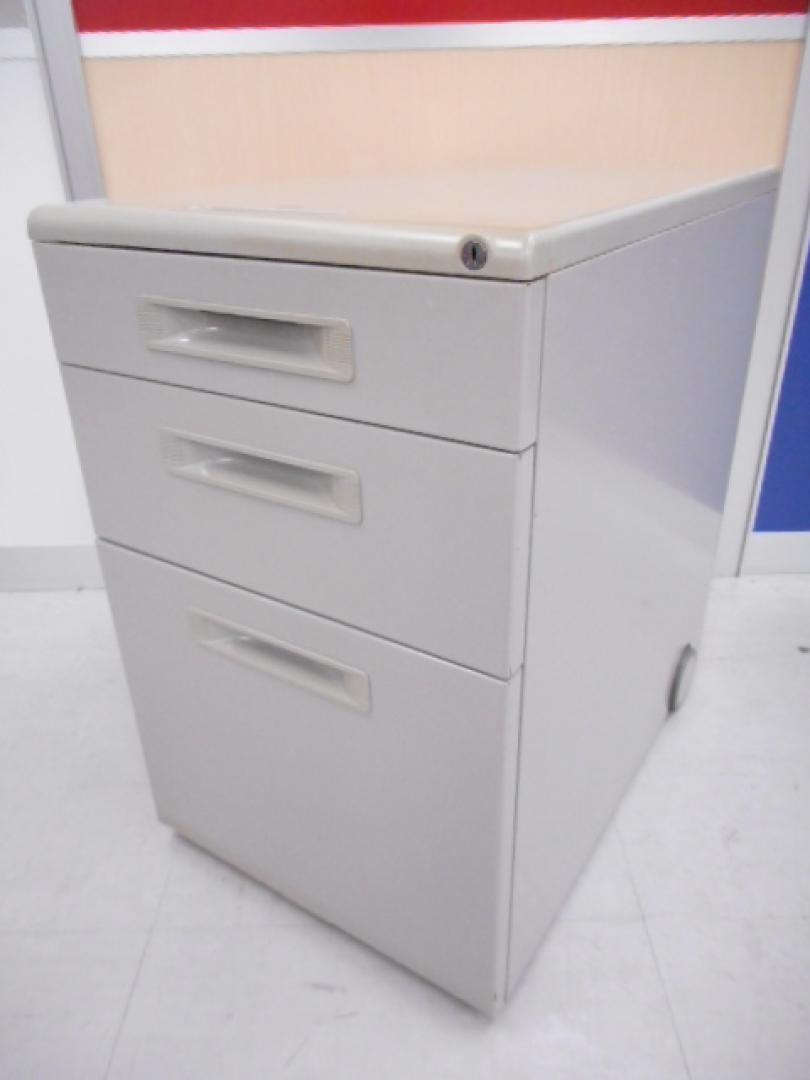 ３段ワゴン/ニューグレー
                        JUST
                                    中古
            