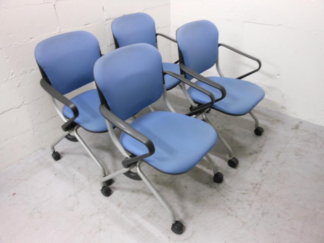 4脚セット～安心定番の国内製～オカムラ製【OKAMURA】会議用チェアTORSION【トーション】【セット商品】	
                        TORSION
                                    中古
            