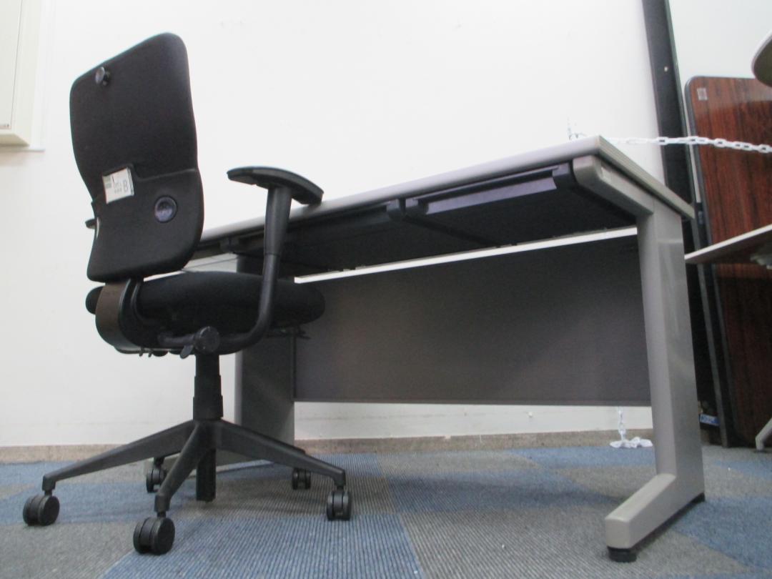 【10台のロット商品】【お得なセット商品】【ゆったり使えるＷ1400】 
                        CZシリーズ
                                    中古
            