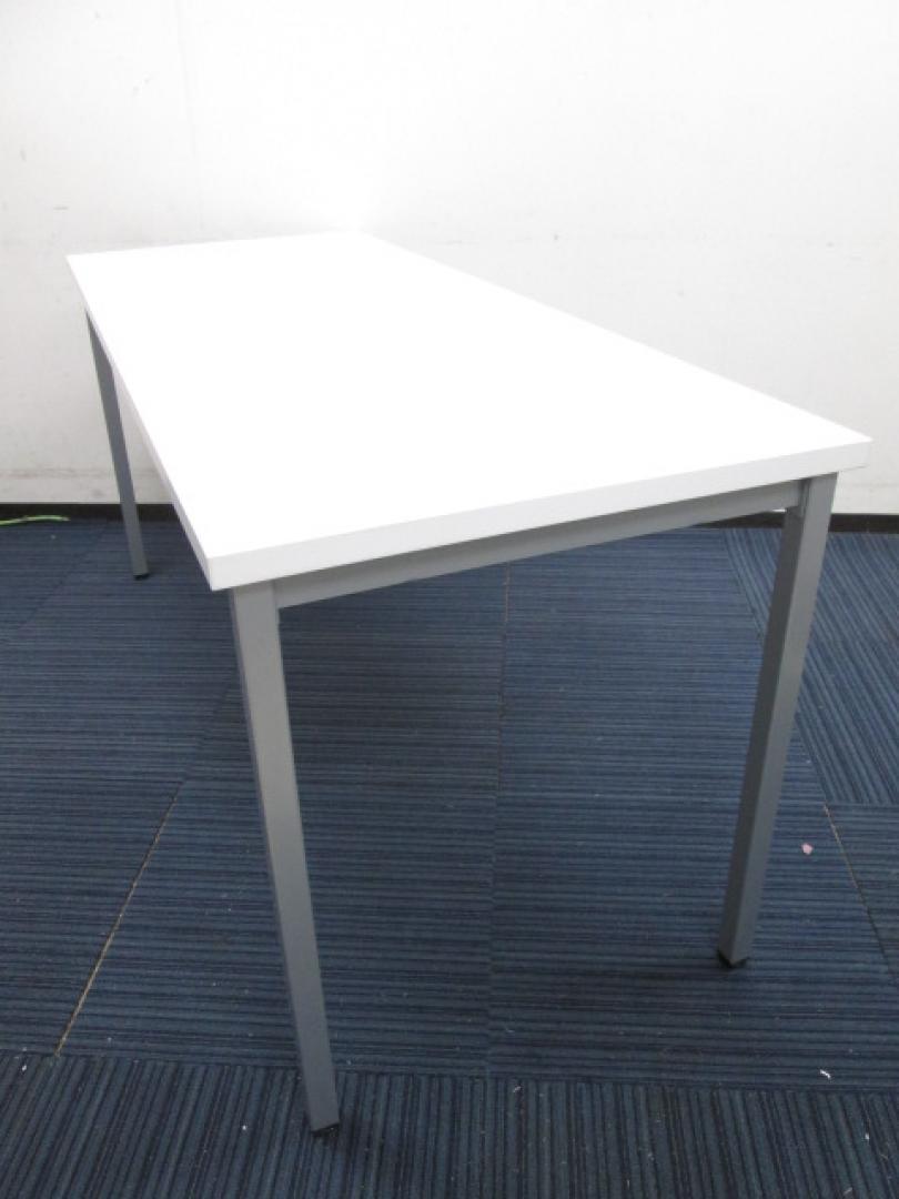 【コンパクト＆省スぺース】幅1500mmタイプのミーティングテーブル【会議テーブル】【中古オフィス家具】【中古オフィス用品】
                        
                                    中古
            