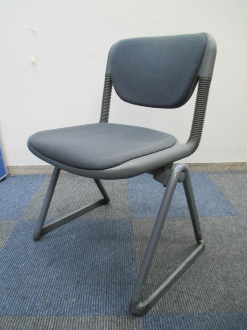 【20脚のロット商品】【おつとめ品】イトーキ製　バーテブラチェア【中古】【ミーティングチェア　会議椅子　オフィス家具】
                        バーテブラ
                                    中古
            