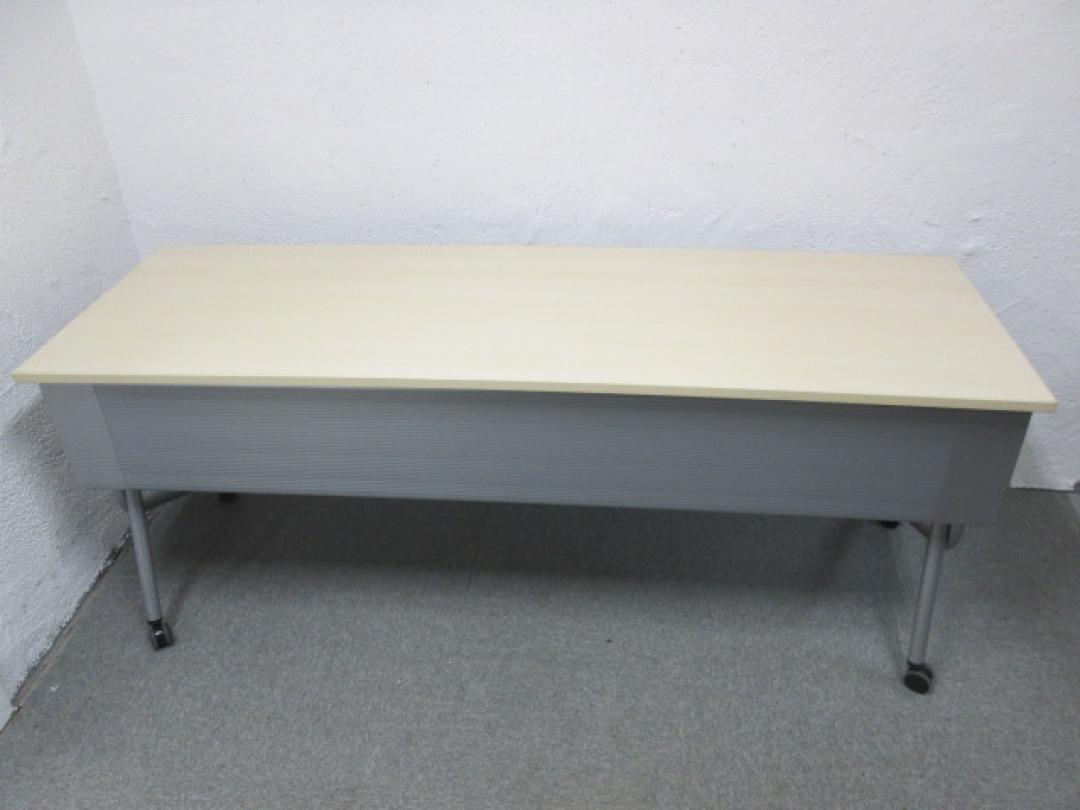 スタックテーブル　ナチュラル天板　オカムラ製
                        
                                    中古
            