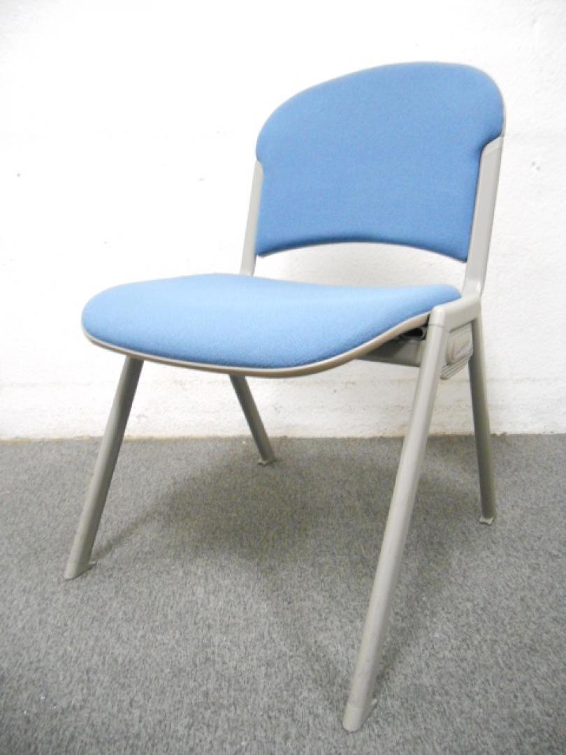 ■スタッキングチェア　■ブルー　■ウチダ（UCHIDA　内田洋行）
                        
                                    中古
            