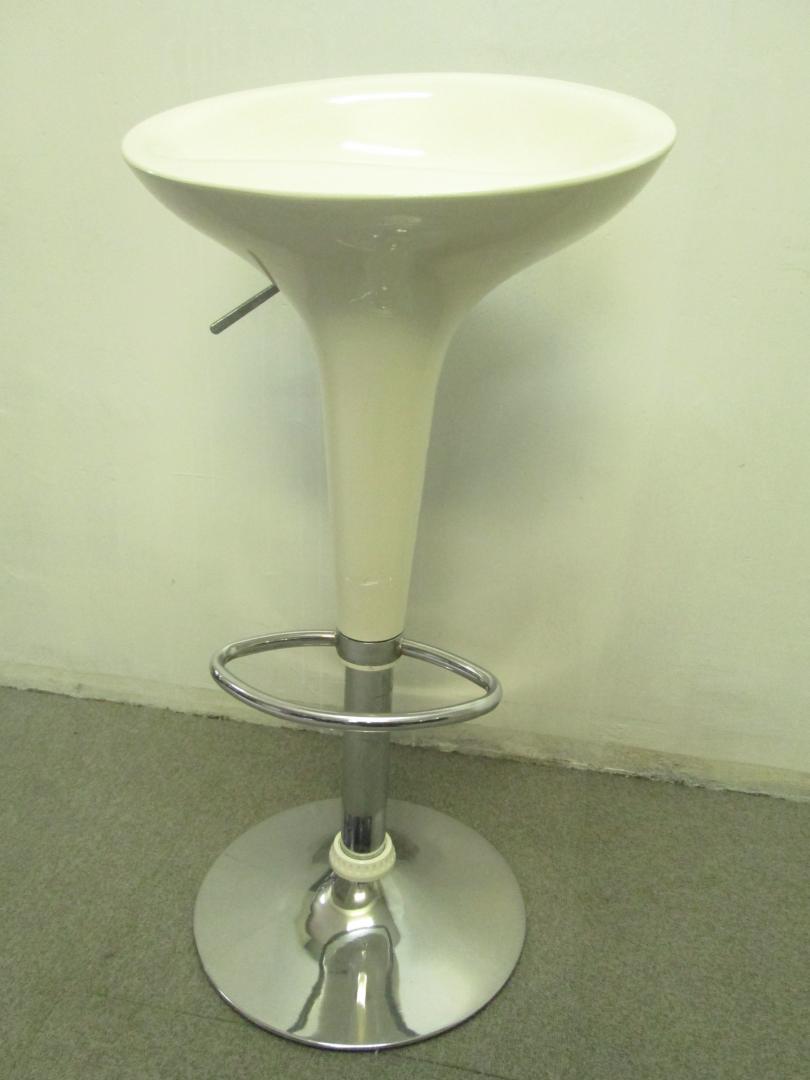 カウンターチェア
                        
                                    中古
            