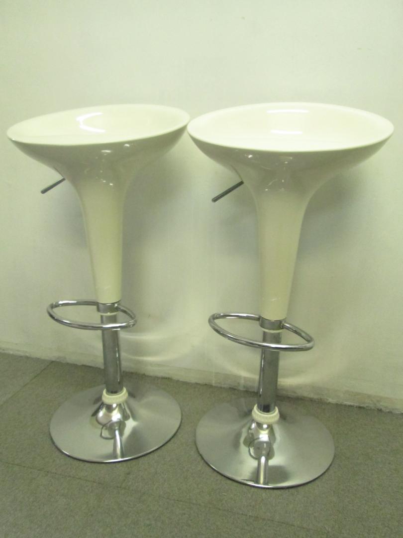 2脚【セット商品】カウンターチェア
                        
                                    中古
            